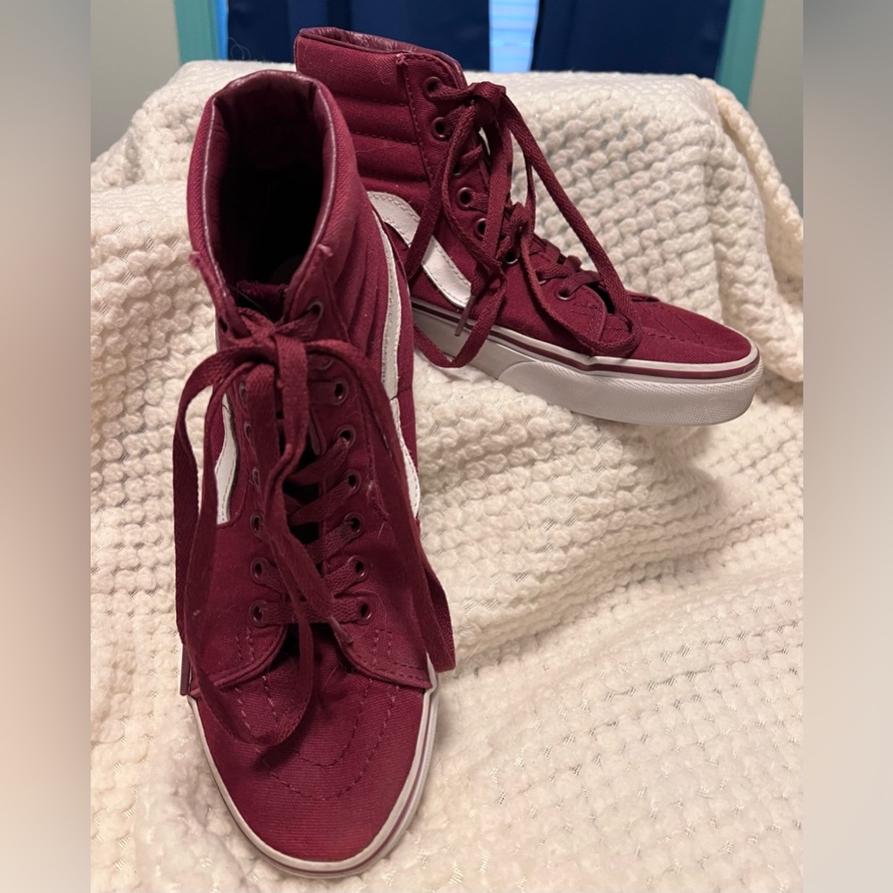 NWOT Vans Sk8 Shoes, excellent condition, only tried on in store